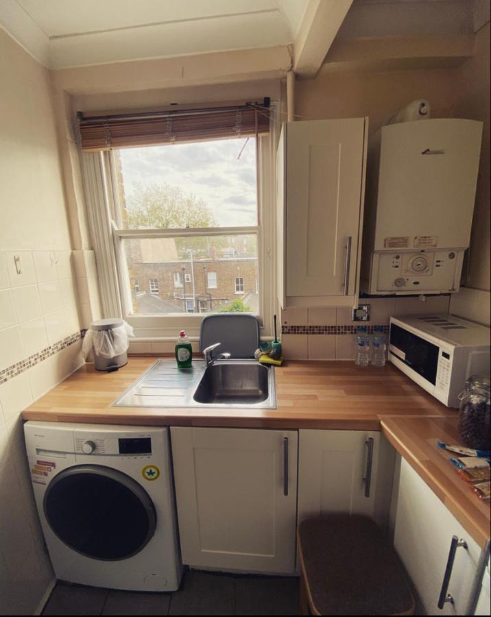 Complete 1 Bedroom Apartment With Wi-Fi, Kitchen, Tv In Heart Of Chiswick, ลอนดอน ภายนอก รูปภาพ